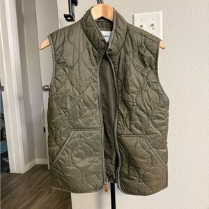 Men’s winter puffer vest